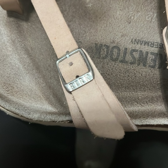 BIRKENSTOCK size 38 - Picture 8 of 8